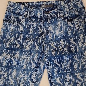 **6 for $20 Skinny jeans with a design on them..